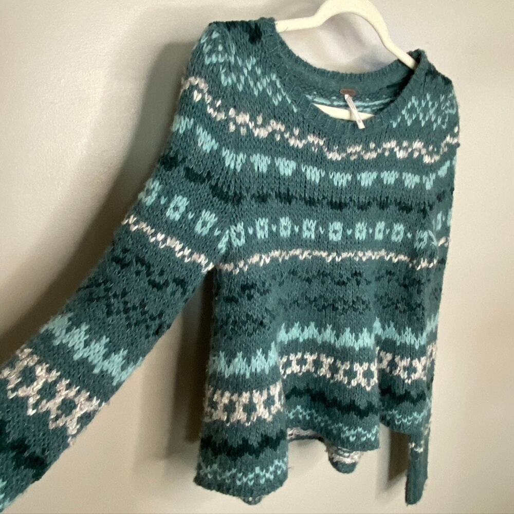 Women's Free People Through the Storm Wool Blend Fair Isle Sweater Green XS - Picture 7 of 11